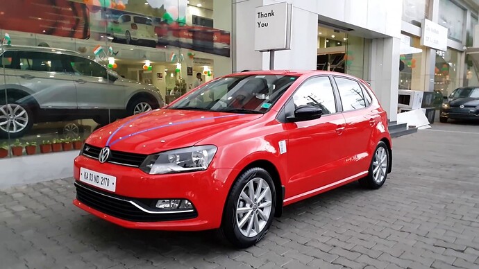 Polo VW  Red
